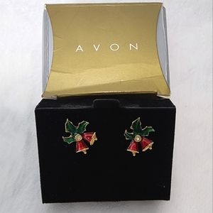 Avon Earrings 1997 Holly Berry Leaves Holiday Red Green Christmas Jewelry